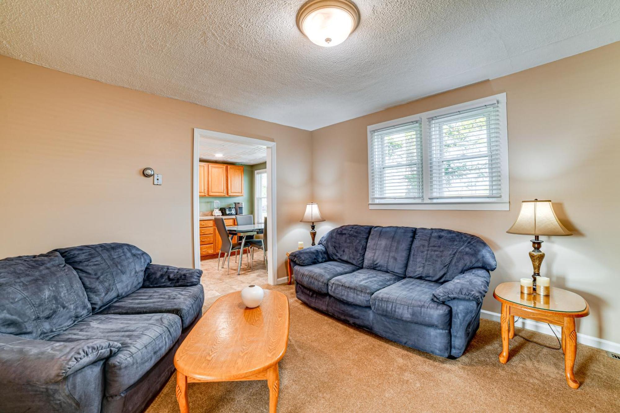 Less Than 2 Mi To Suny Cortland Unit With Private Parking Exterior photo