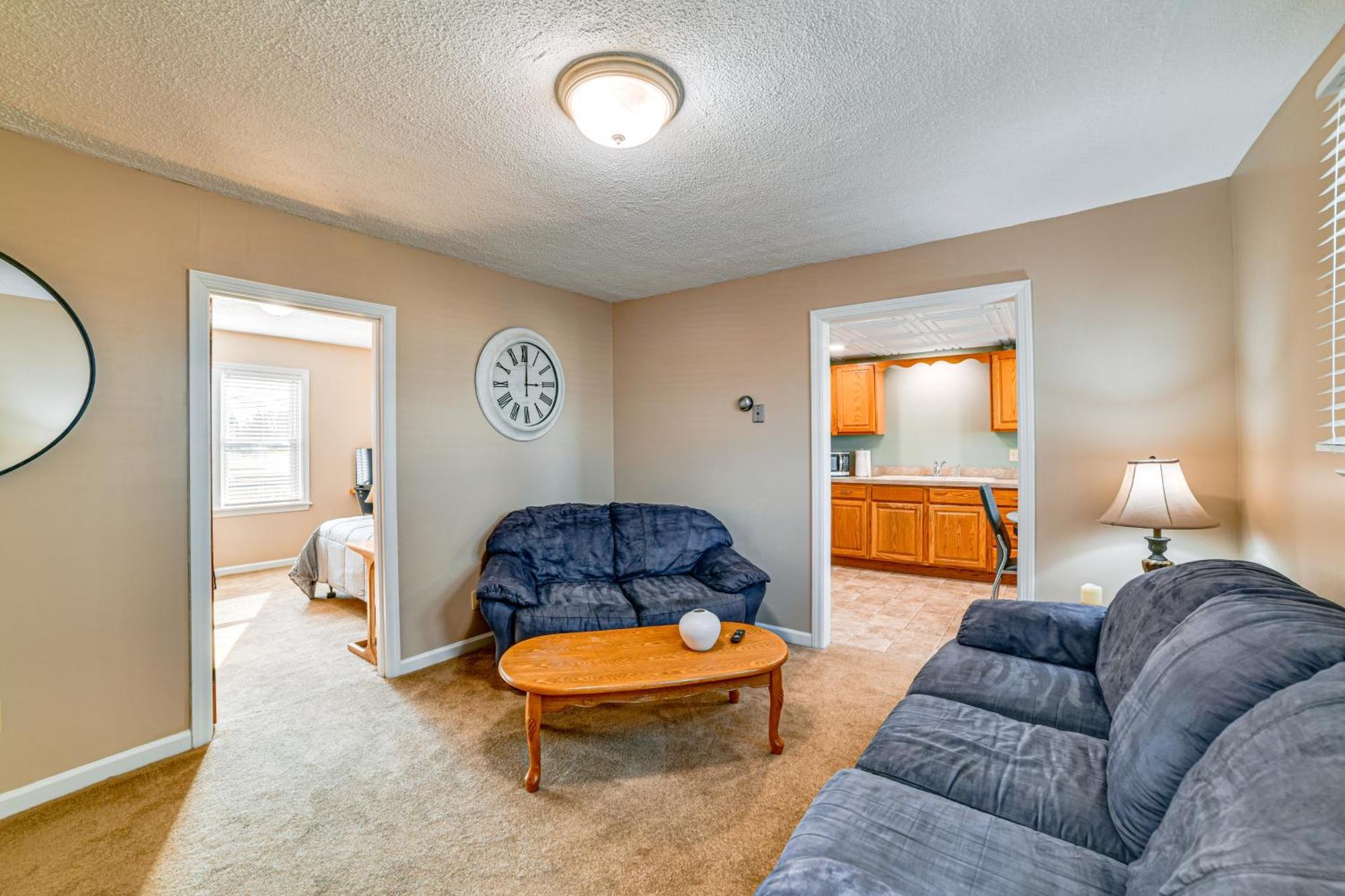 Less Than 2 Mi To Suny Cortland Unit With Private Parking Exterior photo
