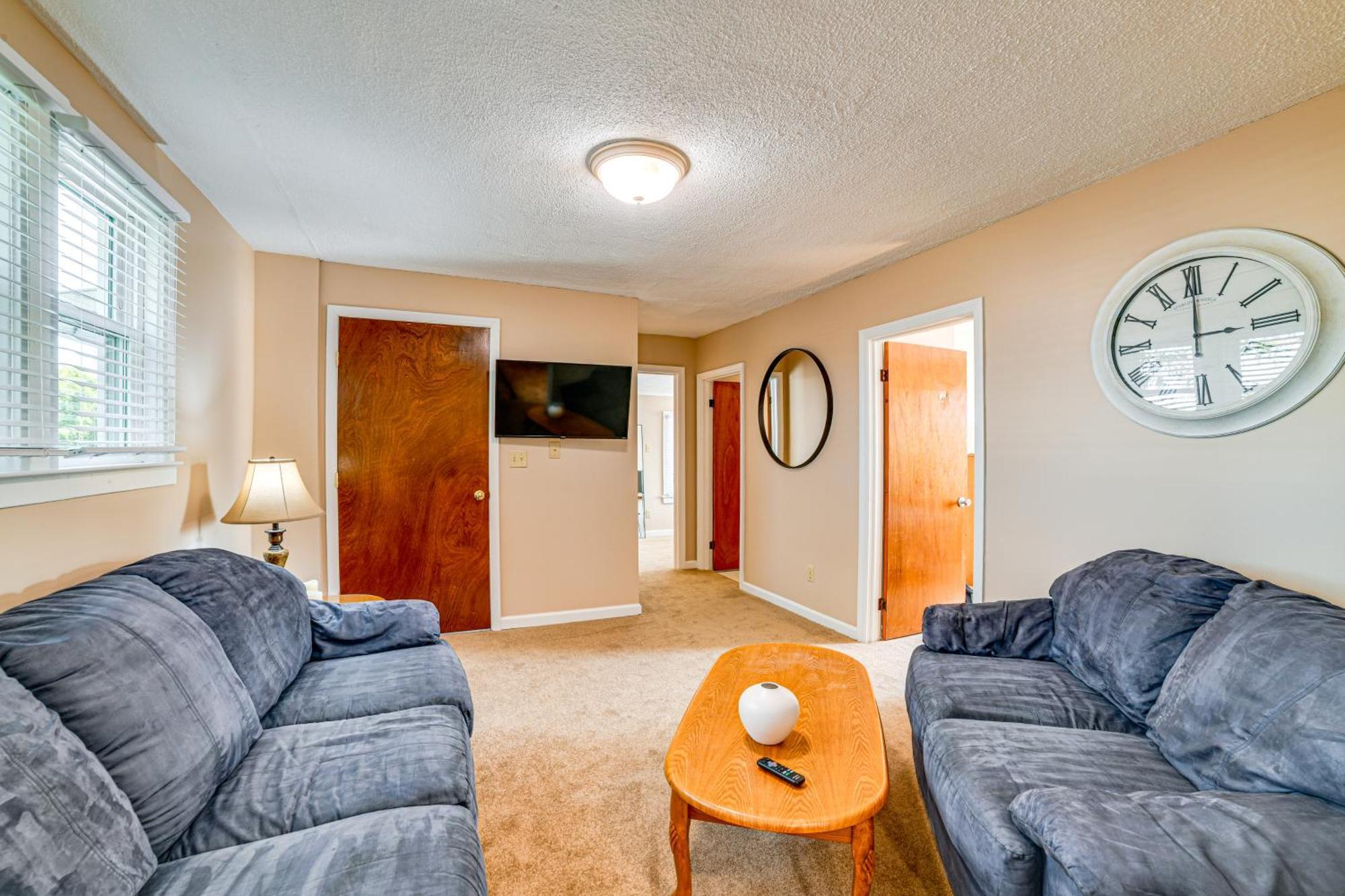 Less Than 2 Mi To Suny Cortland Unit With Private Parking Exterior photo